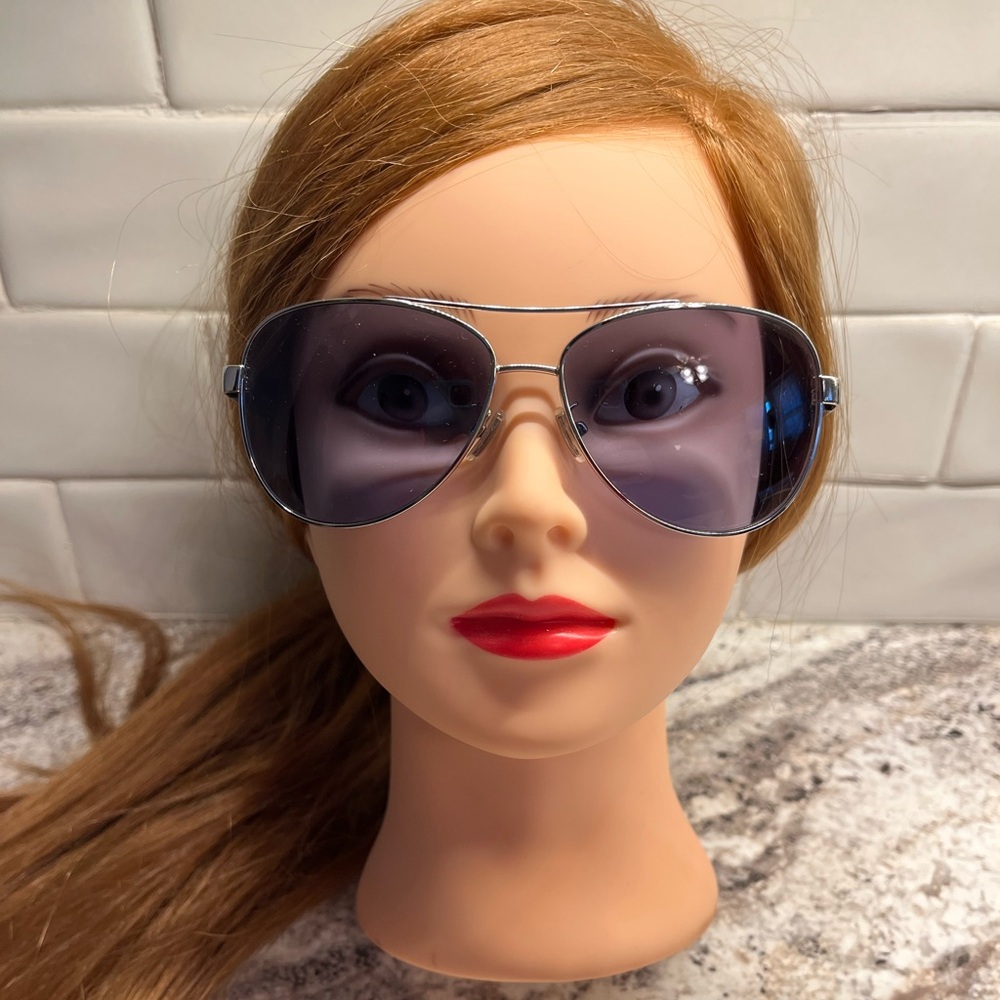 Coach Horse And Carriage Pilot Sunglasses in Silver/Navy Style No 7077 - Picture 2 of 8